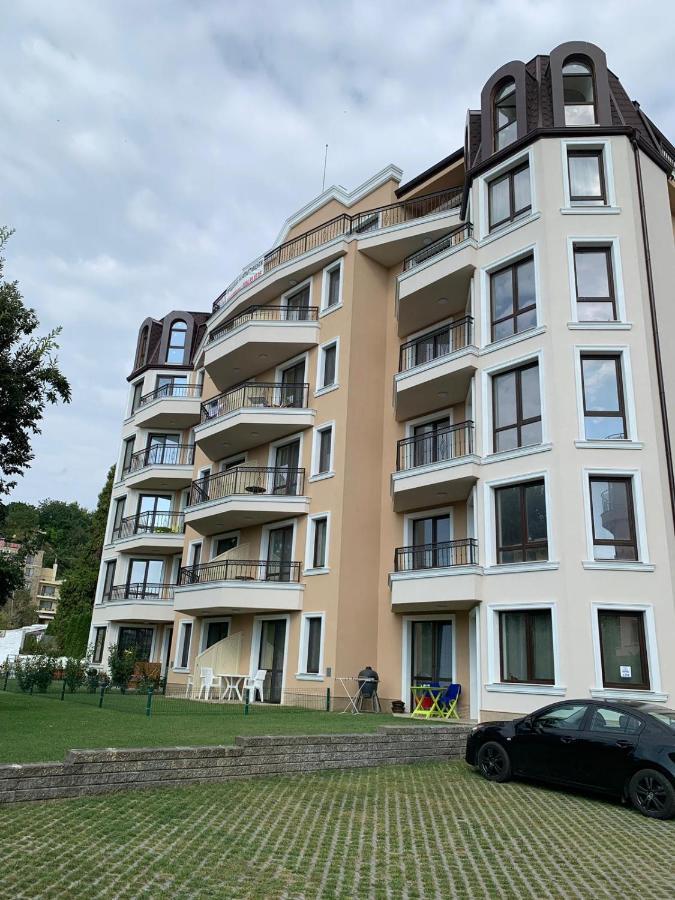 Apartments Kabakum Golden Sands Bagian luar foto