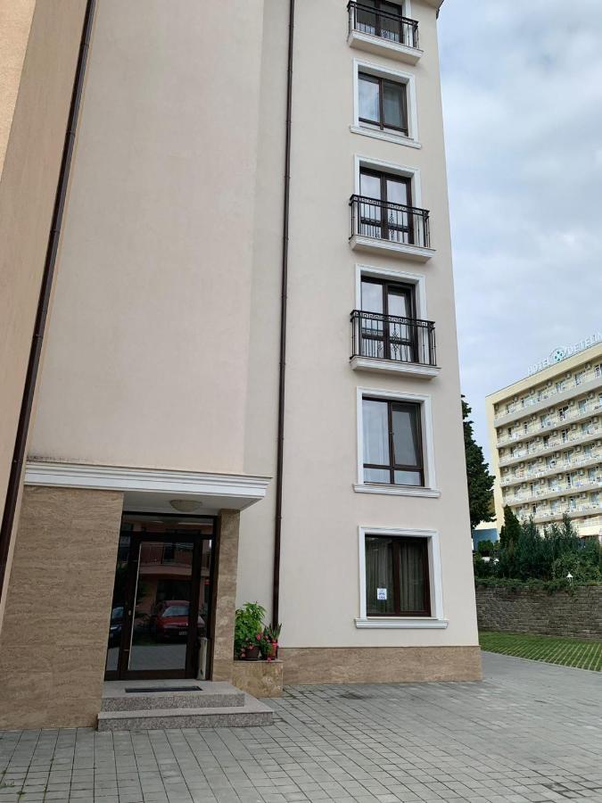 Apartments Kabakum Golden Sands Bagian luar foto