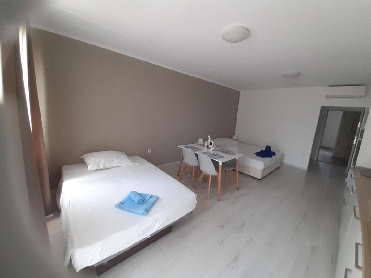 Apartments Kabakum Golden Sands Bagian luar foto