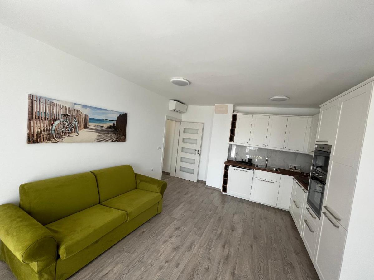 Apartments Kabakum Golden Sands Bagian luar foto